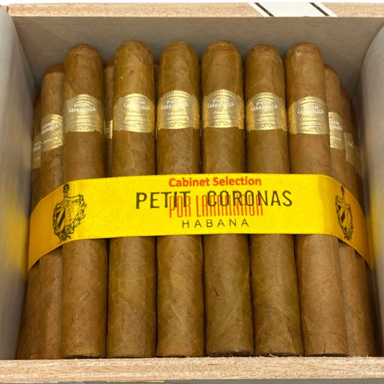 Por Larranaga Cabinet Selection Petit Coronas