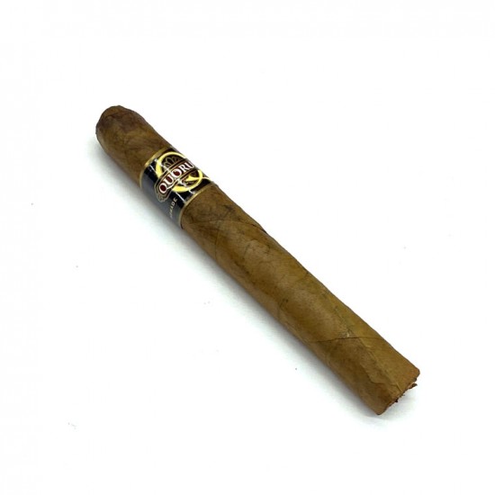 Quorum Classic Tres Petit Corona